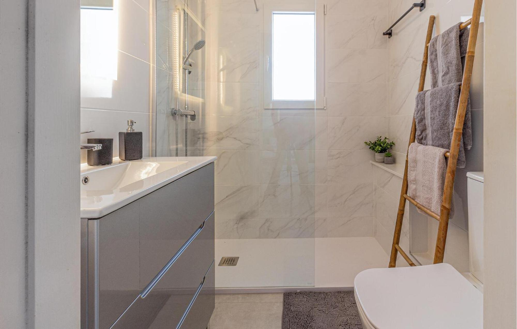 Amazing Apartment In Rojales With Kitchenette Exterior photo